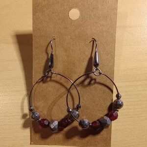 Vintage Y2K red and black/pewter gray beaded hoop earrings.